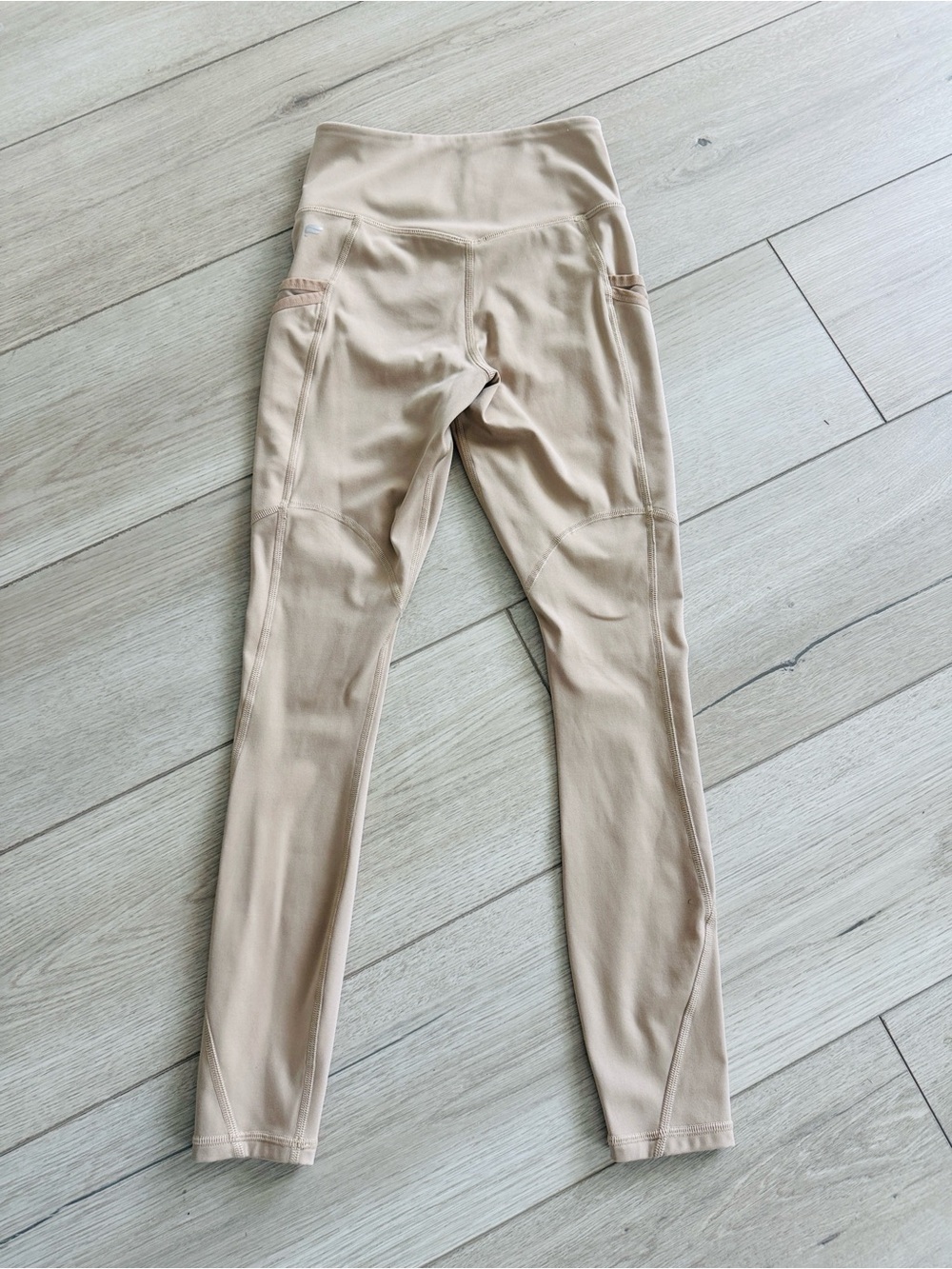 Fabletics Motion 365 High-Waist Nude Leggings with Side Pockets Size XXS